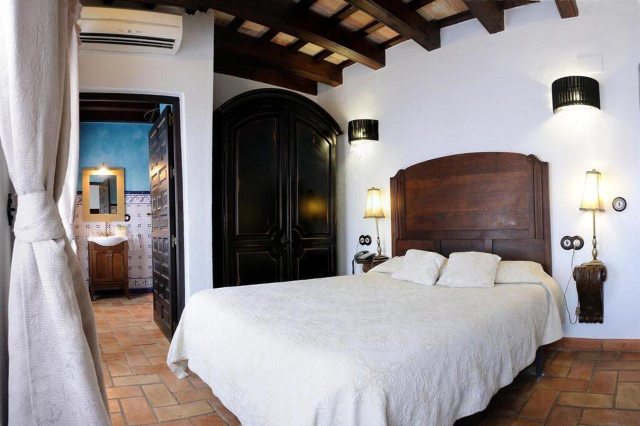 Hospedium Posada San Fernando Carmona  Extérieur photo