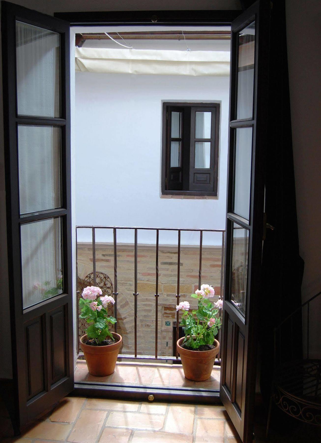 Hospedium Posada San Fernando Carmona  Extérieur photo