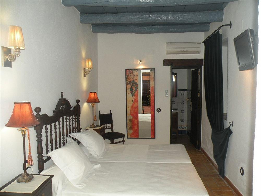 Hospedium Posada San Fernando Carmona  Chambre photo